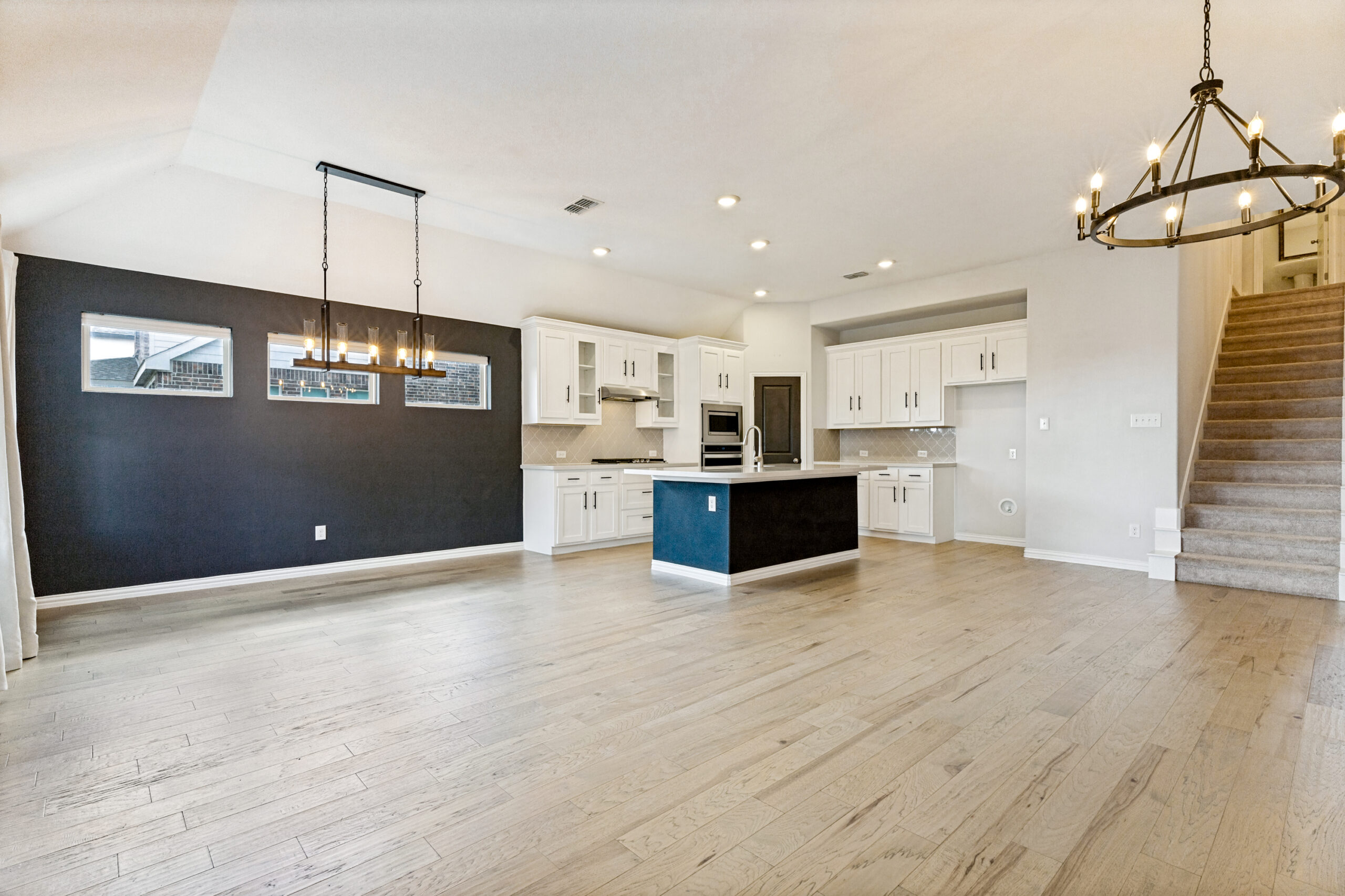 1520 Eleanor Drive photo 8